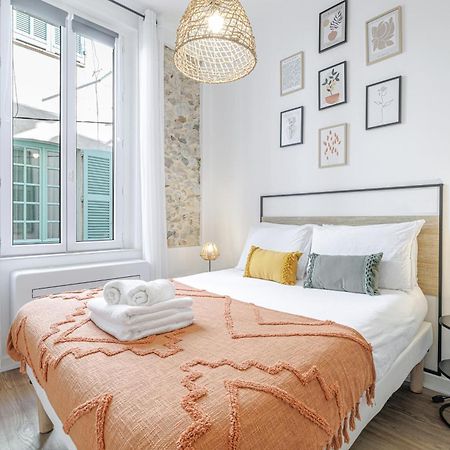 Old Town Antibes Superb New Flat, For 3, Ac, Wi-Fi Apartment Екстериор снимка