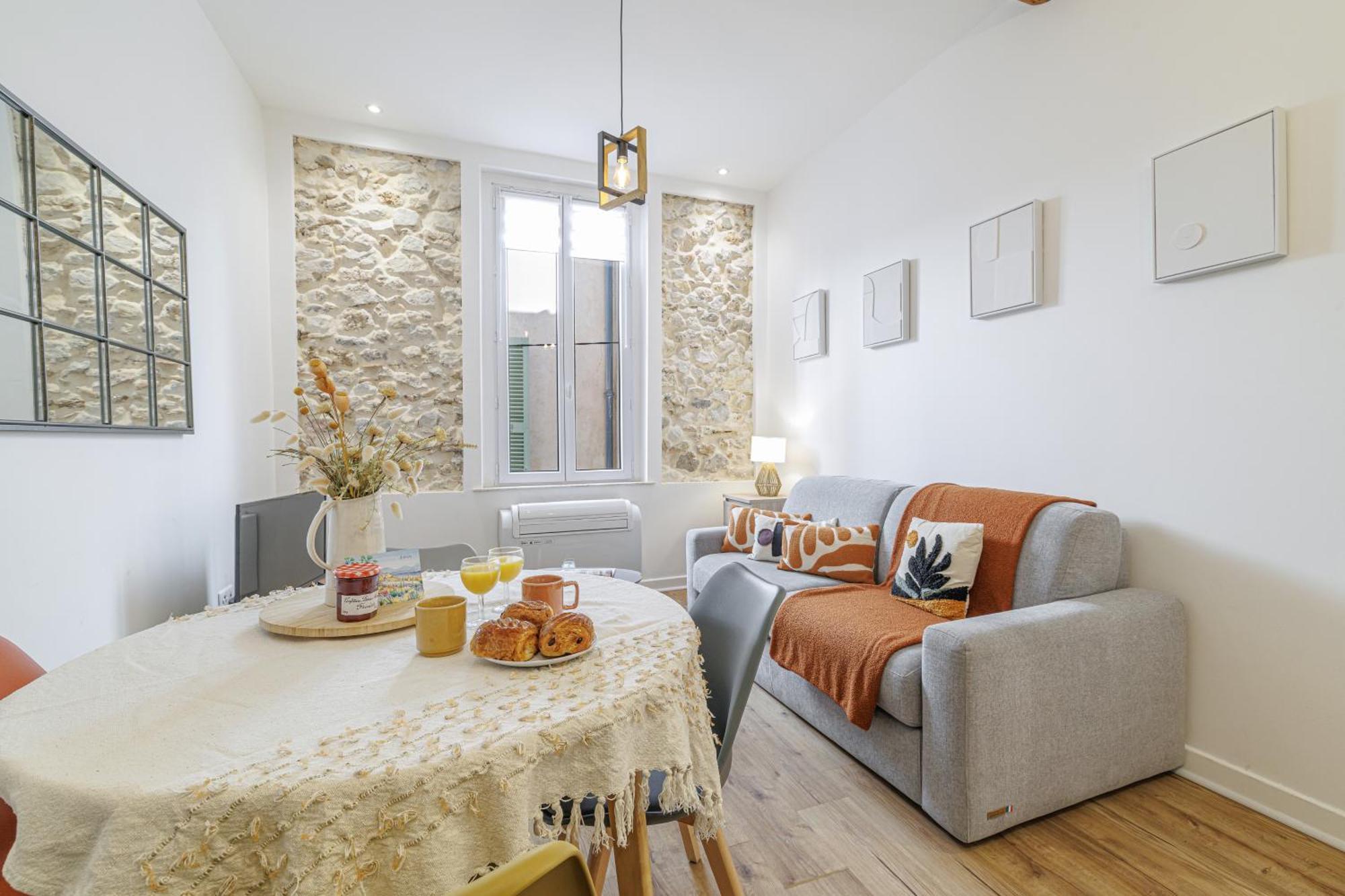 Old Town Antibes Superb New Flat, For 3, Ac, Wi-Fi Apartment Екстериор снимка