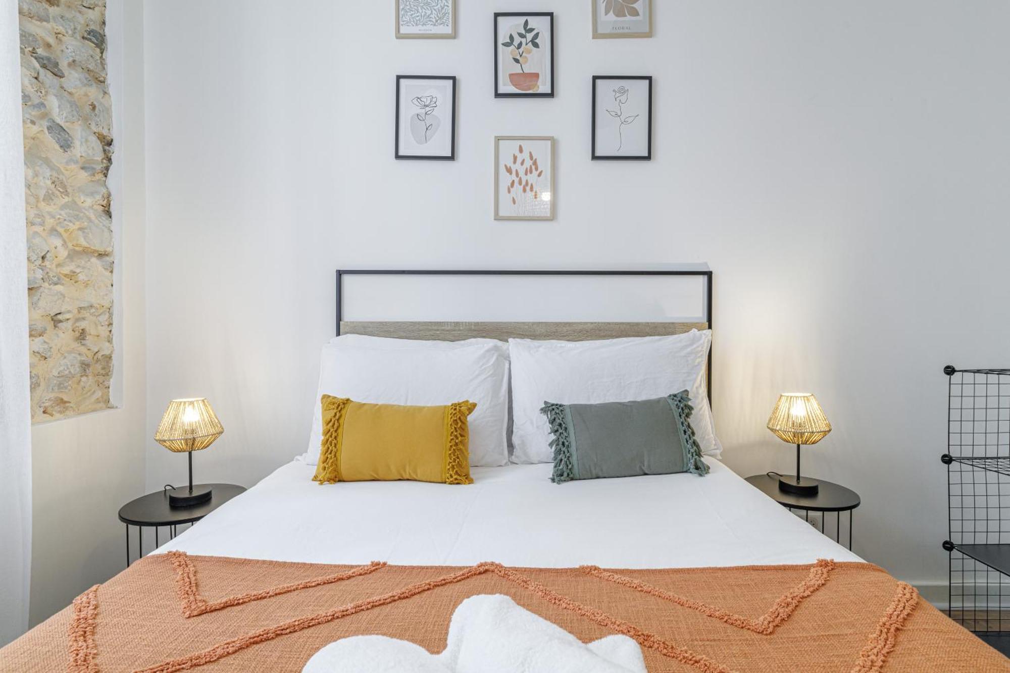 Old Town Antibes Superb New Flat, For 3, Ac, Wi-Fi Apartment Екстериор снимка