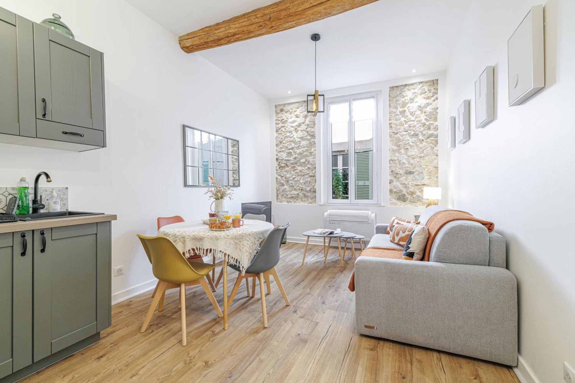 Old Town Antibes Superb New Flat, For 3, Ac, Wi-Fi Apartment Екстериор снимка